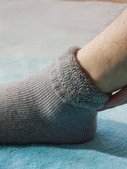 1/4 Pairs Thick Warm Socks For Men, Thermal Lined, Ankle/Mid-Calf Length, Comfortable & Soft, Suitable For Casual, Business, Indoor Wear In Cold Winter Seasons Down To -5°C